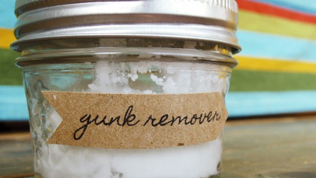 Remove Stubborn Stickers And Glue With Coconut Oil And Bicarb Soda