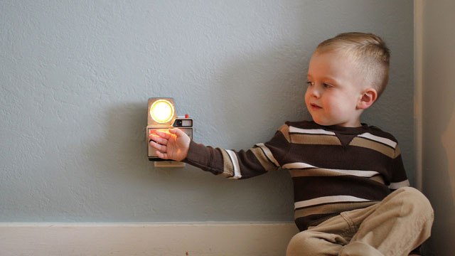 Keep Kids From Getting Out Of Bed Early With A Timer And Nightlight