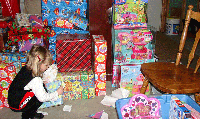 Ask LH: How Much Money Should I Spend On Gifts For Different Occasions?