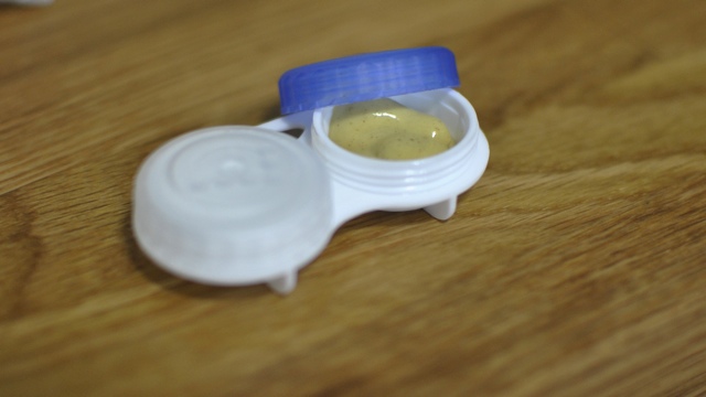 Pack Single Servings Of Condiments In Contact Lens Cases