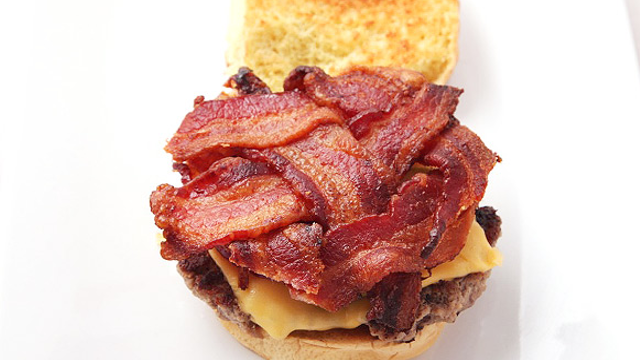 Make The Most Bacon-Laden Burger Ever With The Bacon Weave