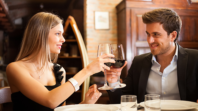 How Do You Decide Who Pays On Dates?