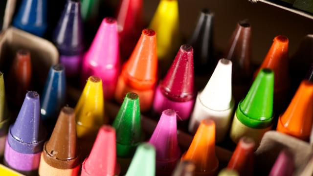 Use A Crayola Crayon When Selling Stuff Online To Show Colour And Size