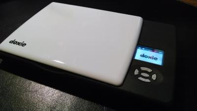 The Doxie Flip Is A Tiny Scanner For Photos, Notes And Receipts