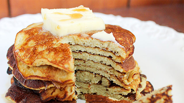 Make Two-Ingredient Banana Pancakes For A Fun And Easy Breakfast