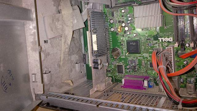 What’s The Worst Experience You’ve Had Fixing Someone’s Computer?