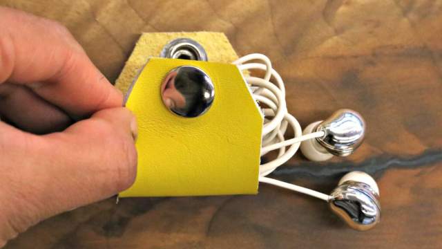 Keep Earbud Cables Tidy With This DIY Organiser