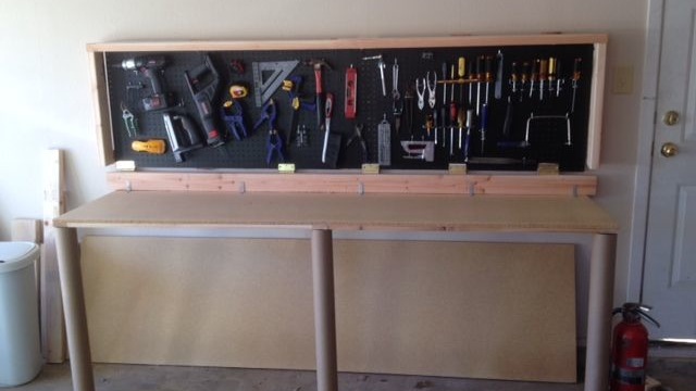 Build This Wall-Mounted Folding Workbench To Save Space In The Garage