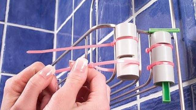 Hang Your Razor In The Shower With PVC Pipe
