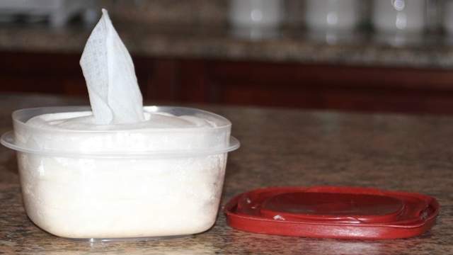 Make Your Own DIY Makeup Removal Wipes
