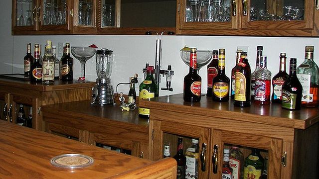 How To Stock A Home Bar