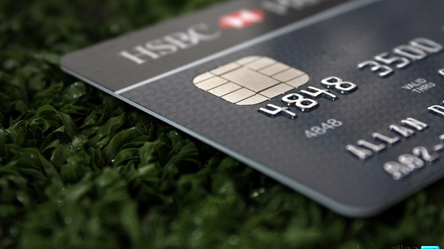 Place A Reminder Of Your Long-Term Financial Goals On Your Credit Card