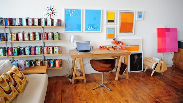 The Colourful, Collectible Lunchbox Workspace