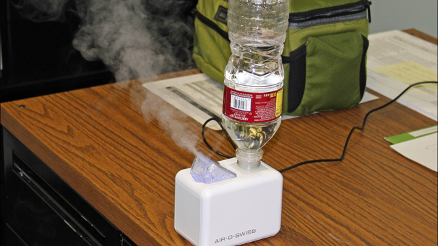 Reduce Eye Strain At Your Desk With A Humidifier