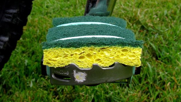 Ride Your Bike Comfortably Using An Old Sponge On The Pedals