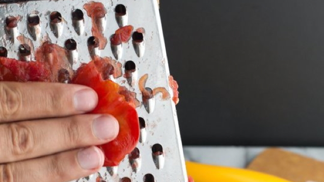 Make No-Cook Tomato Sauce With A Cheese Grater