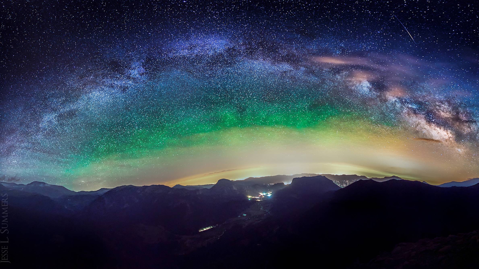 Weekly Wallpaper: Enchant Your Desktop With These Starry Night Images
