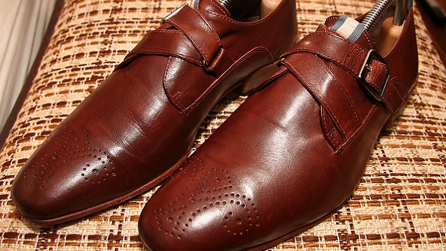 Polish Shoes And Other Leather Items With Petroleum Jelly