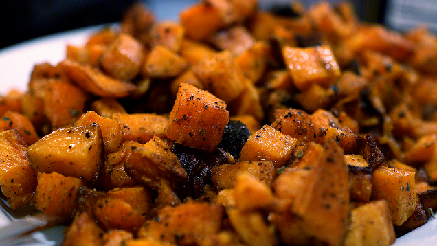 Sweet Potatoes Aren’t Necessarily Healthier Than White Potatoes