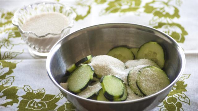 Make ‘Almost’ Pickles In Just 10 Minutes