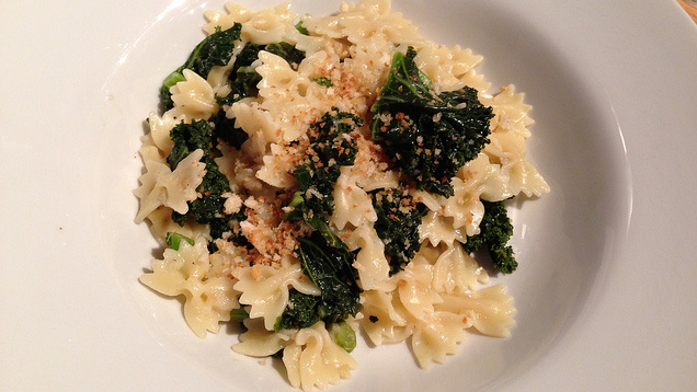 Use Breadcrumbs As A Last-Minute Substitute For Cheese