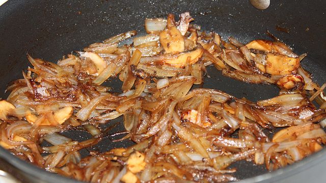 Freeze Caramelised Onions For Long Lasting Flavour