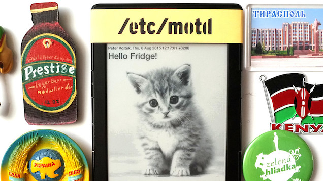 Use An Old Kindle To Share Messages On The Fridge Electronically