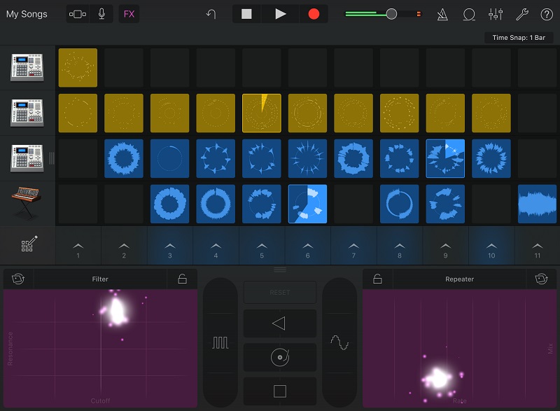 A Beginner’s Guide To Making Music With GarageBand Live Loops