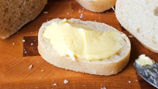 Impress Your Friends With Fancy Homemade Butter And Crème Fraîche