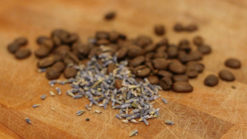 Add A Boost Of Flavour To Your Coffee By Grinding Spices With The Beans