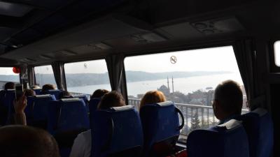 What To Consider When Choosing A Holiday Bus Tour