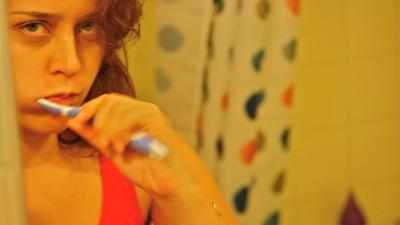 Boost Your Happiness With This Exercise You Can Do While Brushing Your Teeth