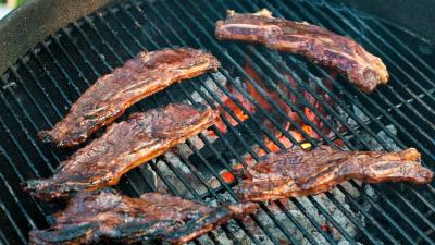 Make Fantastic Short Ribs In 10 Minutes By Grilling Them Like Steak