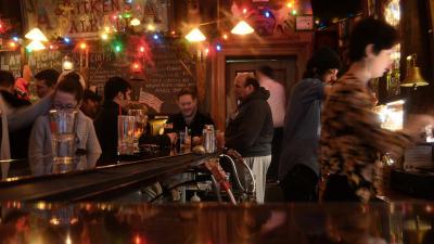 Follow These Four Tips To Become A Better Bar Regular