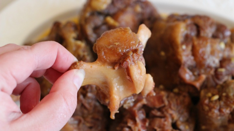 Will It Sous Vide? Succulent, Fall-Off-the-Bone Oxtail