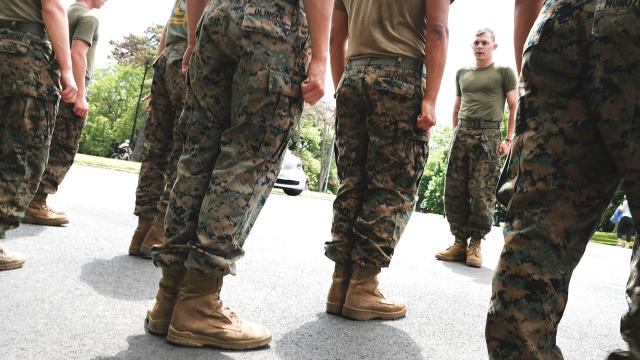 The US Military Spends More On Viagra Than On Transgender Soldiers’ Medical Expenses