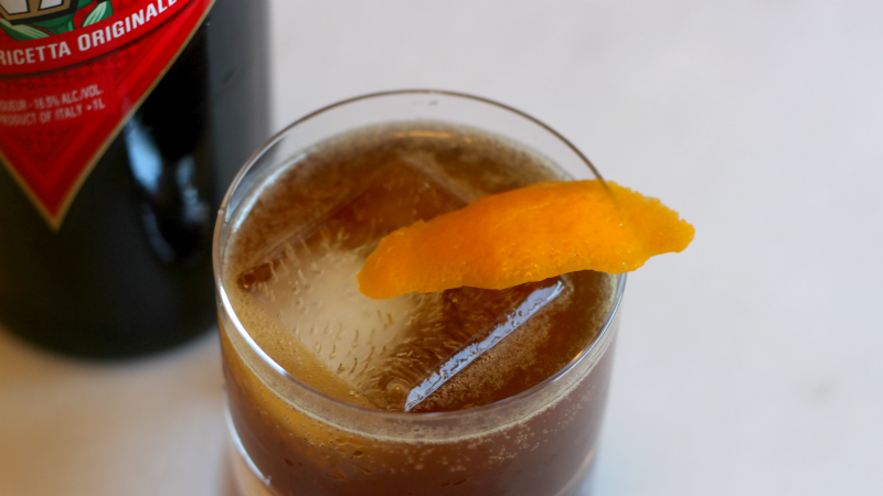 3-Ingredient Happy Hour: The Pleasantly Bitter Cynar Fizz