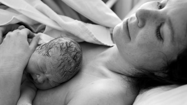 Here’s A Better Way To Bathe Your Newborn 