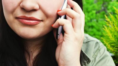 How To Make Phone Calls Over Wi-Fi With Google Voice