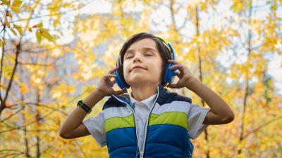 Get Your Kids Into Podcasts And Audio Books With Pinna