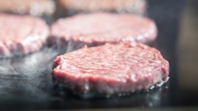 Why You Need Lower-Fat Burger Meat if You’re Cooking Indoors