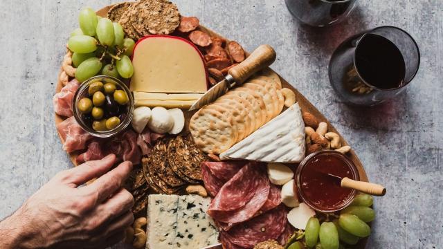 How to Make a Charcuterie Board, AKA an Insta-Worthy Platter