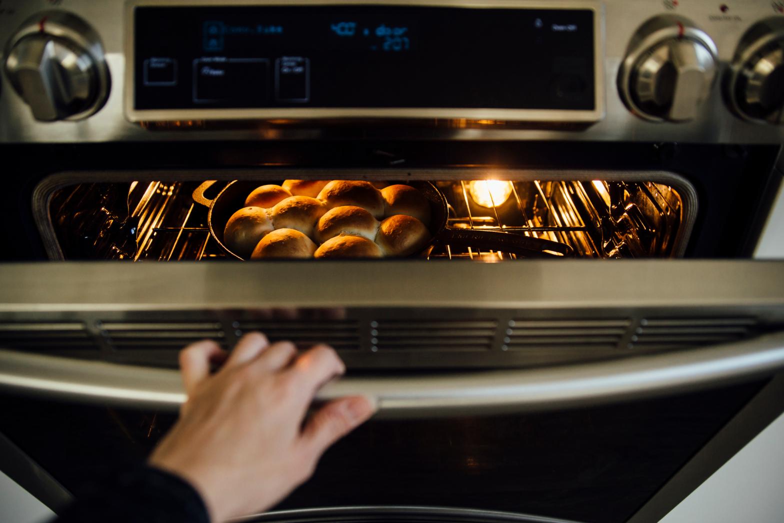 Your Oven's Temperature Dial Isn't As Accurate As You Think It Is