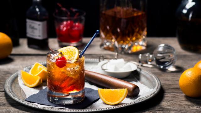 Add Salt to Your Whiskey for the Best Old Fashioned Cocktail