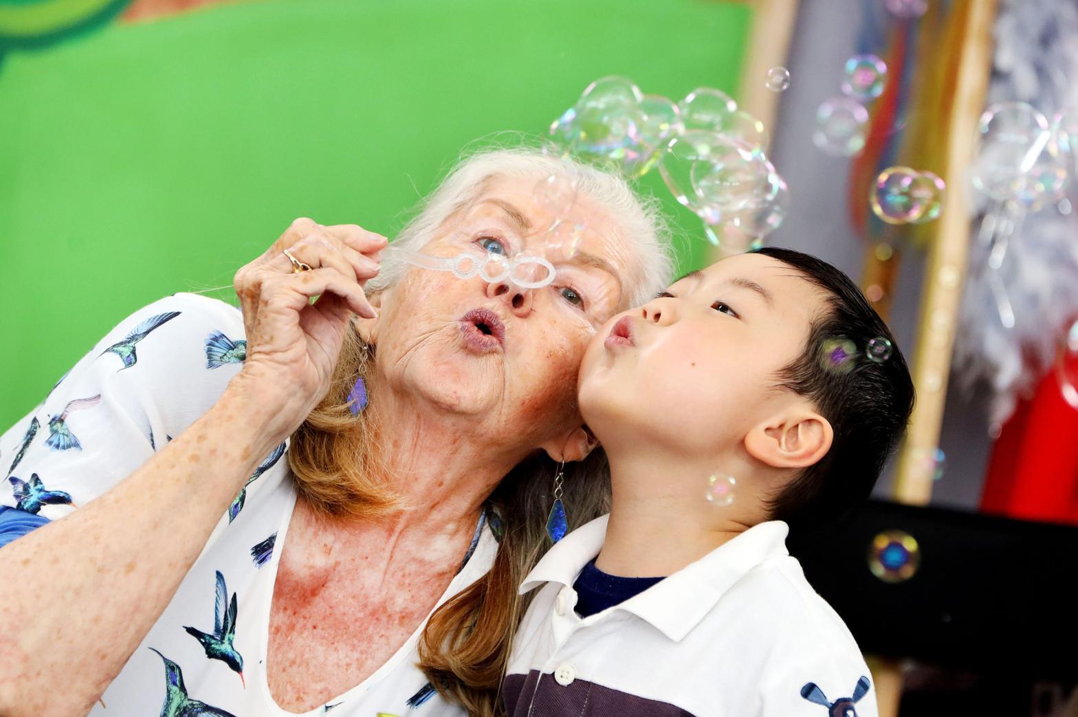 5 Life Lessons from ABC's Old People's Home for 4 Year Olds