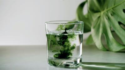 Why You Shouldn’t Expect Chlorophyll Water to Help Treat Your Acne