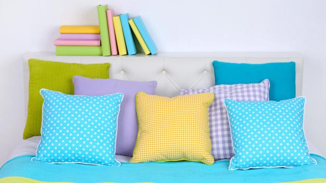 How to Make Your Bed Look Finished Without a Million Pillows
