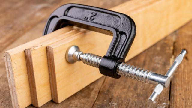 The Cleverest Way to Make a Clamp When You Don’t Have One