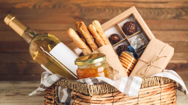 11 of the Best (and Worst) Food Gifts, According to Lifehacker Readers