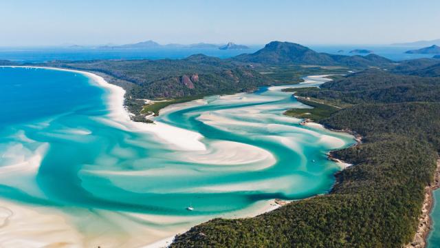 Tell Us Why The Whitsundays Is Your Ultimate Holiday Destination & You Could Win a $5k Trip There
